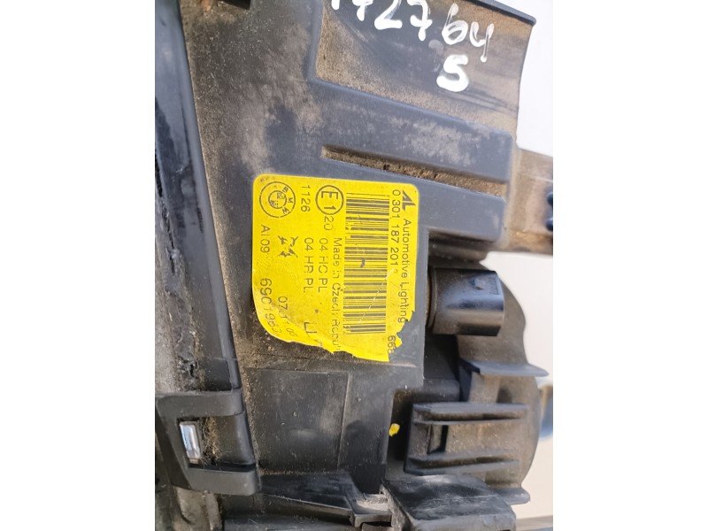 Recambio de faro izquierdo para bmw serie 3 compacto (e46) n42b18a referencia OEM IAM 0301187201  
