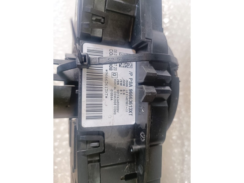 Recambio de kit airbag para peugeot 5008 rh02 referencia OEM IAM 9685506177/9685481677  