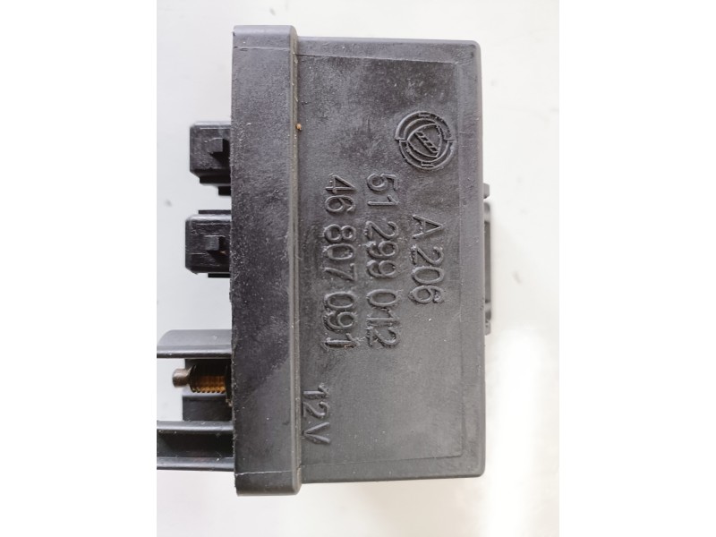Recambio de caja precalentamiento para alfa romeo 156 (116) 937a2000 referencia OEM IAM 51299012  