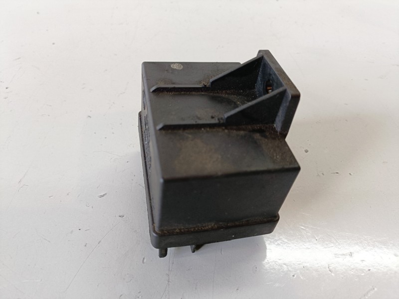 Recambio de caja precalentamiento para alfa romeo 156 (116) 937a2000 referencia OEM IAM 51299012  