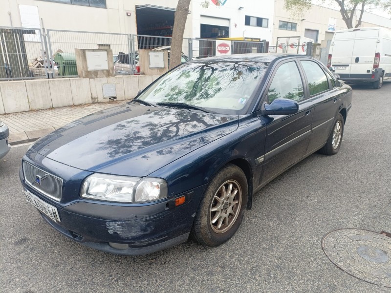 volvo s80 berlina del año 2000