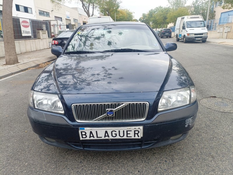 volvo s80 berlina del año 2000