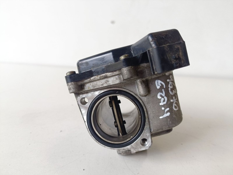 Recambio de caja mariposa para renault kangoo ii (f/kw0) k9k808 referencia OEM IAM 8200614985  