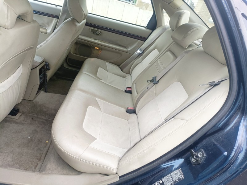 volvo s80 berlina del año 2000