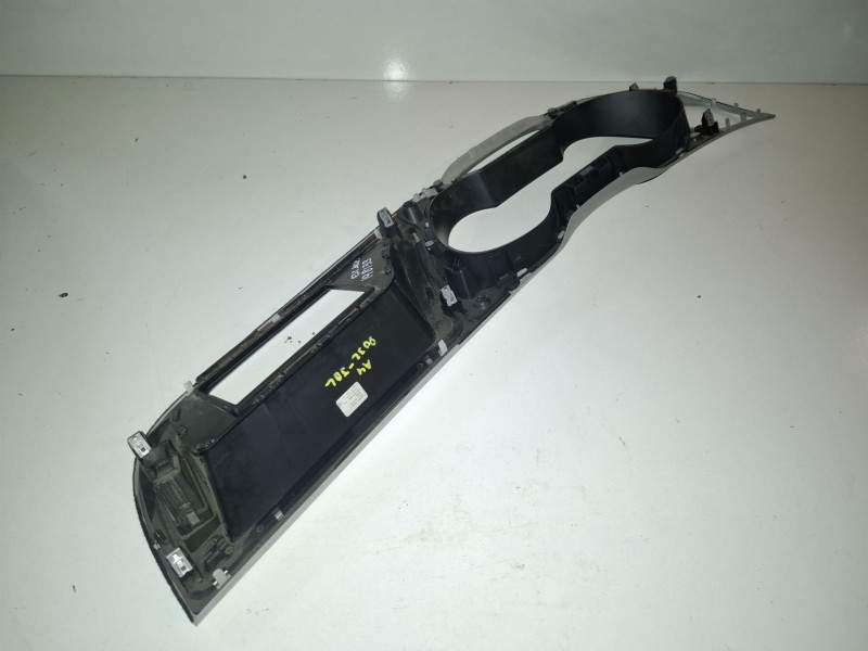 Recambio de moldura para audi a4 berlina (8k2) cjcd referencia OEM IAM 8K1857166  