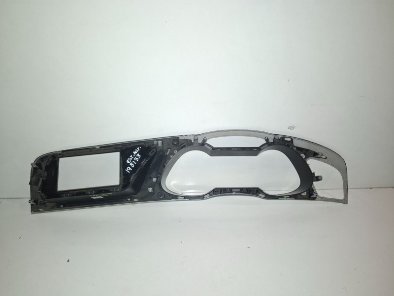 Recambio de moldura para audi a4 berlina (8k2) cjcd referencia OEM IAM 8K1857166  