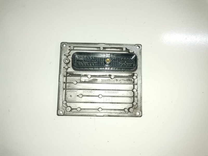 Recambio de centralita motor uce para ford fiesta (cbk) fyja referencia OEM IAM 4S6112A650TC  