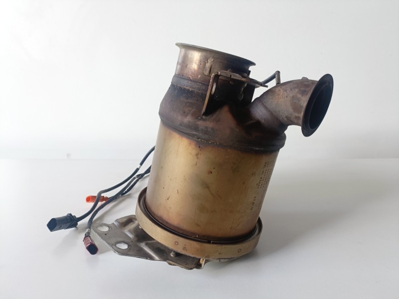 Recambio de catalizador para volkswagen golf vii (5g1/be1) clh referencia OEM IAM 04L131723M  