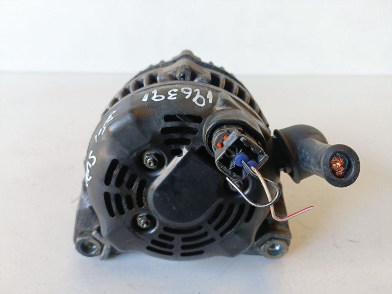 Recambio de alternador para suzuki grand vitara (jb/jt) f9q264 referencia OEM IAM 3140067J0  