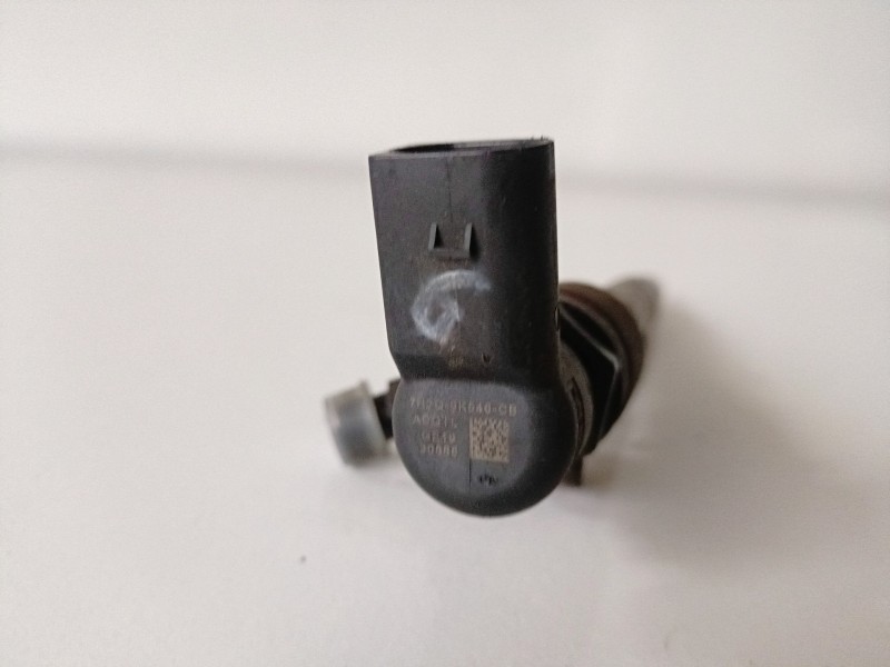 Recambio de inyector para land rover discovery 276dt referencia OEM IAM 7H2Q9K546CB  