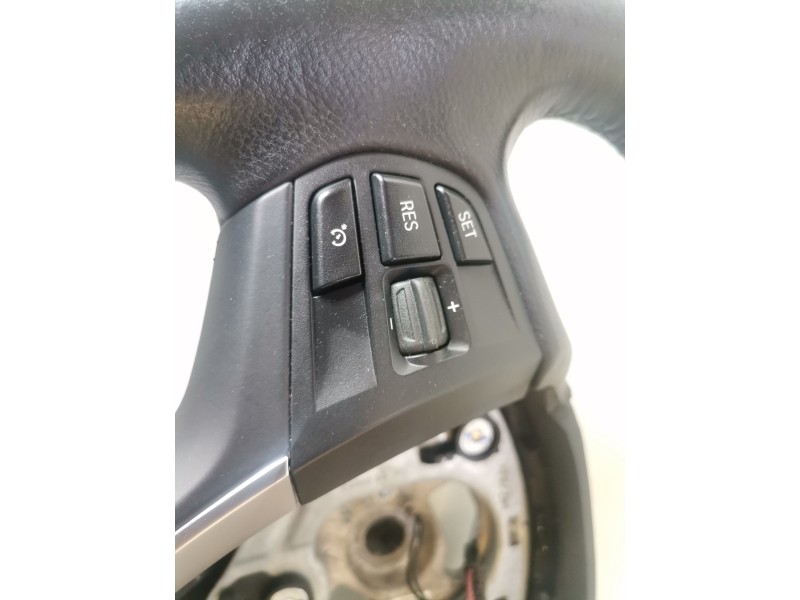 Recambio de volante para bmw serie x3 (f25) n47d20c referencia OEM IAM 2435379385  