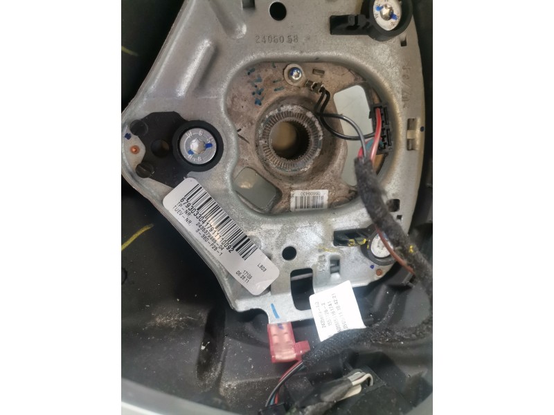 Recambio de volante para bmw serie x3 (f25) n47d20c referencia OEM IAM 2435379385  