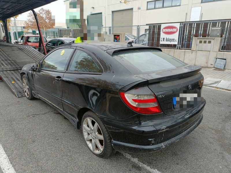 mercedes-benz clase c (bm 203) sportcoupe del año 2002