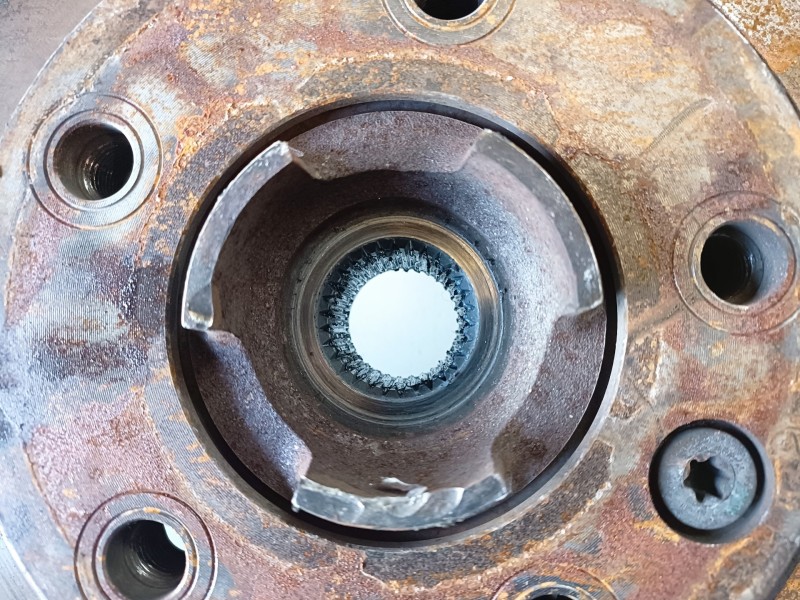 Recambio de mangueta delantera izquierda para audi q7 (4l) bug referencia OEM IAM   