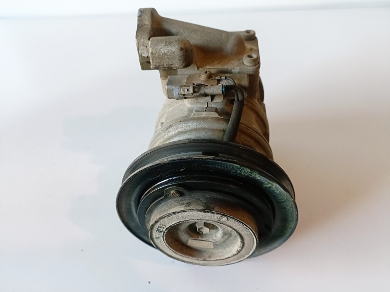 Recambio de compresor aire acondicionado para toyota land cruiser (j9) 1kzte referencia OEM IAM 4472004555  