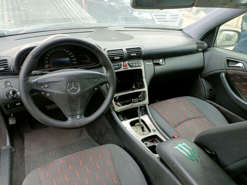 mercedes-benz clase c (bm 203) sportcoupe del año 2002