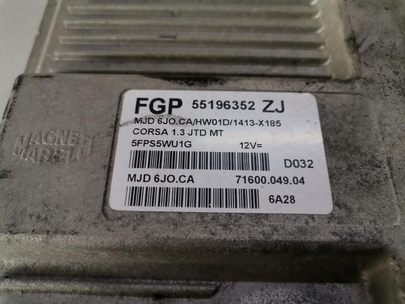 Recambio de centralita motor uce para opel corsa c z13dt referencia OEM IAM 55196352ZJ  