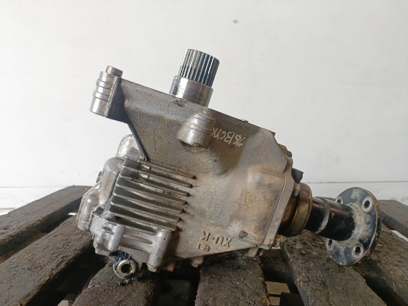 Recambio de caja transfer para nissan x-trail (t30) yd22 referencia OEM IAM YD22  