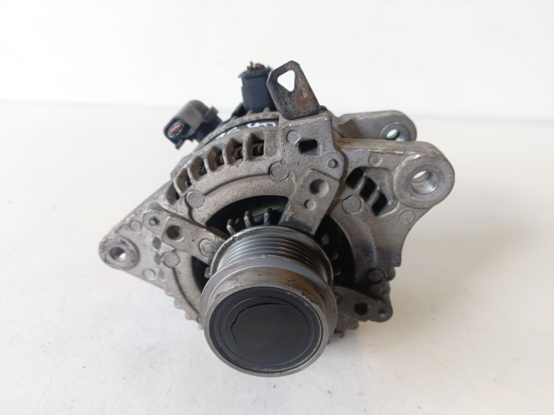 Recambio de alternador para toyota auris (e15) 1zr referencia OEM IAM AI90118  