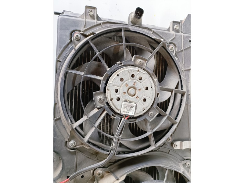 Recambio de electroventilador para seat alhambra (7v9) atm referencia OEM IAM 0130303881/7M3121203  