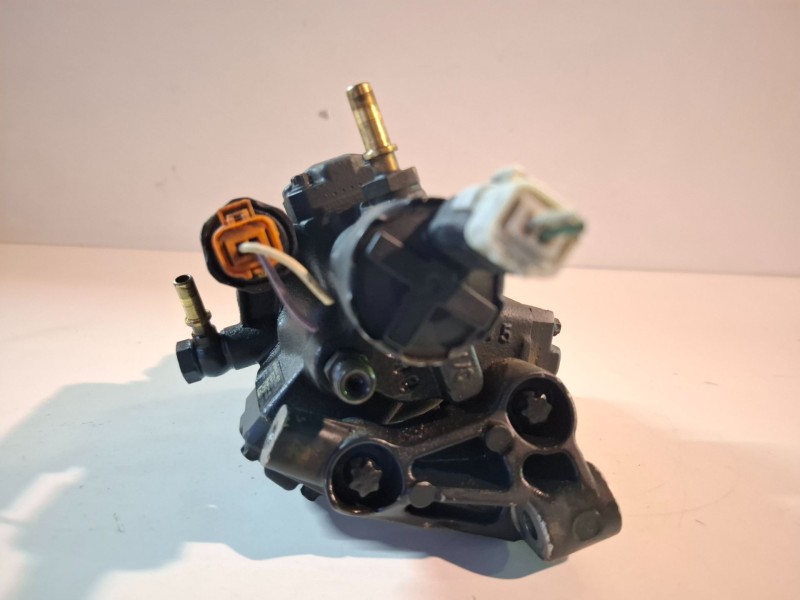 Recambio de bomba inyeccion para renault scenic ii (jm) k9k732 referencia OEM IAM A2C20000754  