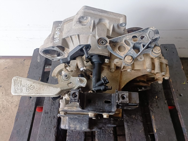 Recambio de caja cambios para seat ibiza berlina (6j5) cfwa referencia OEM IAM MAL  