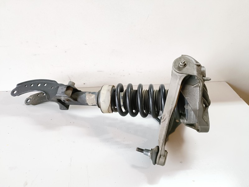 Recambio de amortiguador delantero izquierdo para audi q7 (4l) bug referencia OEM IAM 7L8412021  