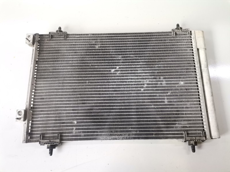 Recambio de radiador calefaccion / aire acondicionado para peugeot partner tepee 9h02 referencia OEM IAM 9682531580  