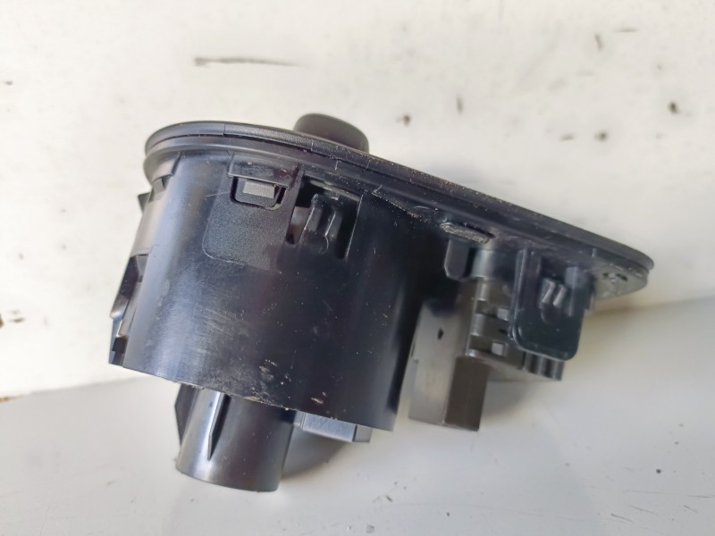Recambio de mando luces para seat ibiza (6p1) chzb referencia OEM IAM 6P1858060  