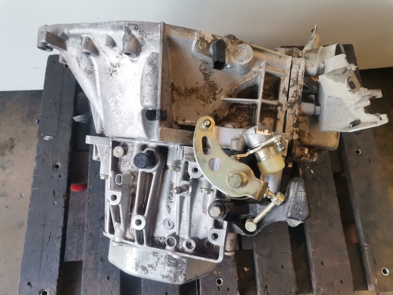 Recambio de caja cambios para peugeot 406 coupé (s1/s2) 3fz referencia OEM IAM 20LM20  