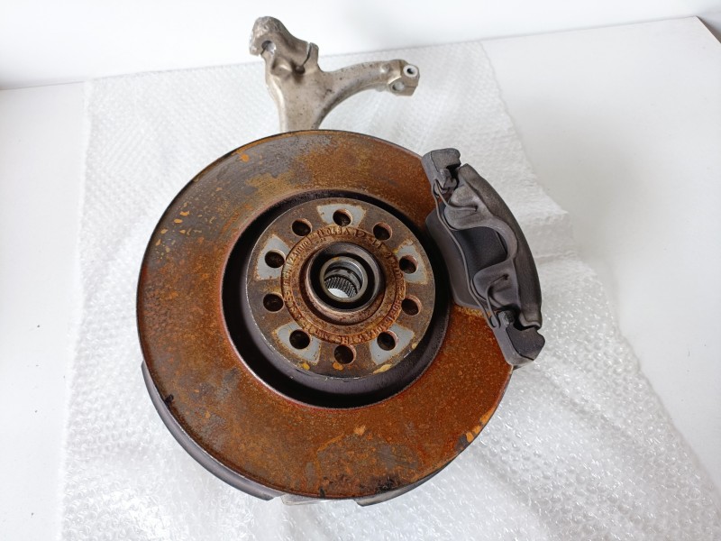 Recambio de mangueta delantera izquierda para audi a4 berlina (8e) bcz referencia OEM IAM   