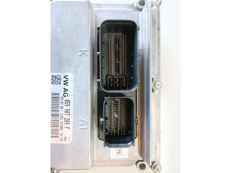 Recambio de centralita motor uce para audi a4 avant (8w5) cswb referencia OEM IAM 0281031650/059907309F  