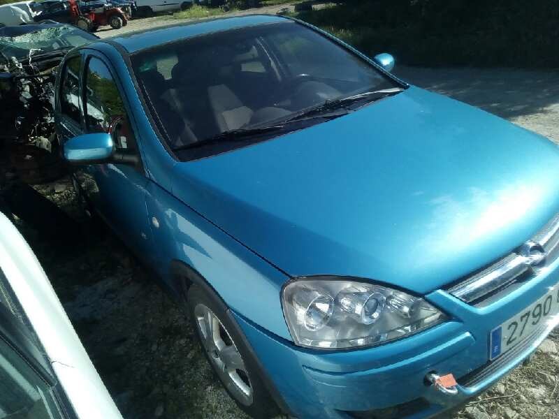 opel corsa c del año 2004