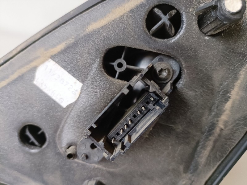 Recambio de retrovisor derecho para renault clio ii fase ii (b/cb0) k9k704 referencia OEM IAM   