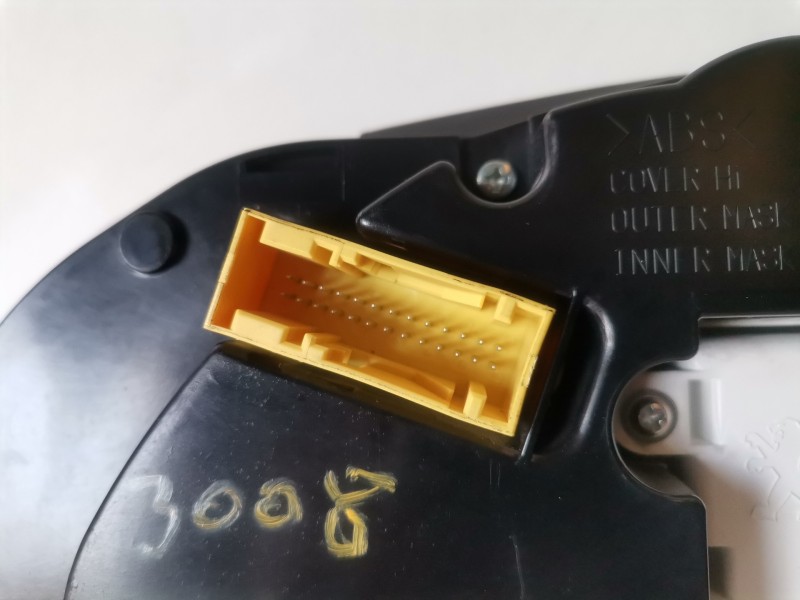 Recambio de cuadro instrumentos para peugeot 3008 9hz / 9h01 referencia OEM IAM 9666247580  