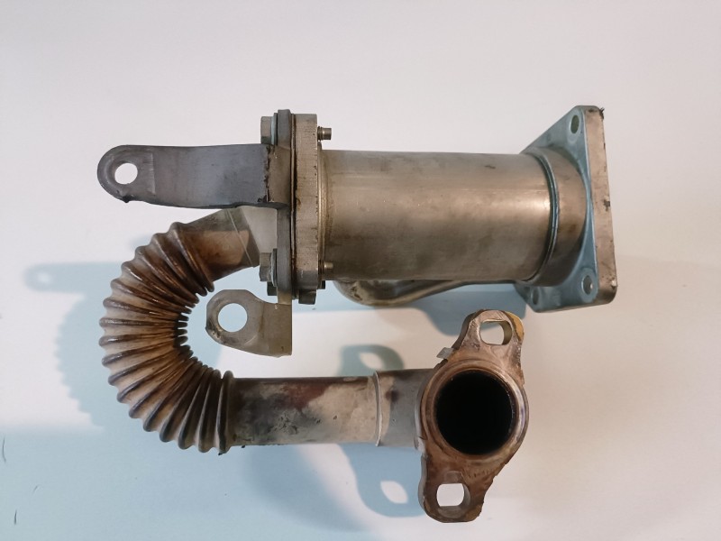 Recambio de enfriador egr para renault megane iii berlina 5p k9k832 referencia OEM IAM 8200729079  