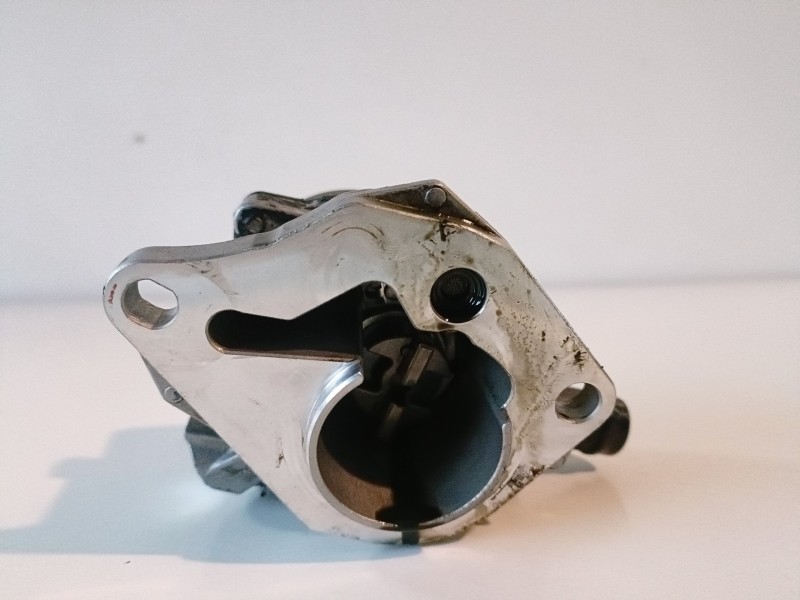 Recambio de depresor freno / bomba vacio para renault megane iii berlina 5p k9k832 referencia OEM IAM 8201005306B  