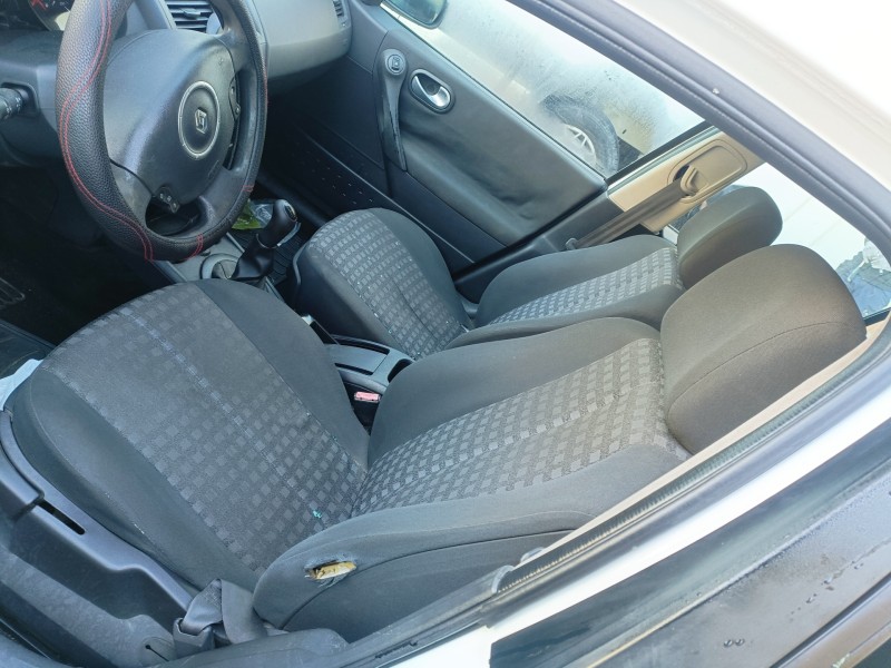 renault megane ii berlina 5p del año 2006