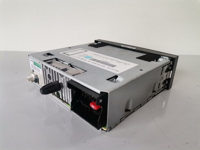 Recambio de sistema audio / radio cd para peugeot 3008 9hz / 9h01 referencia OEM IAM 966665067701  