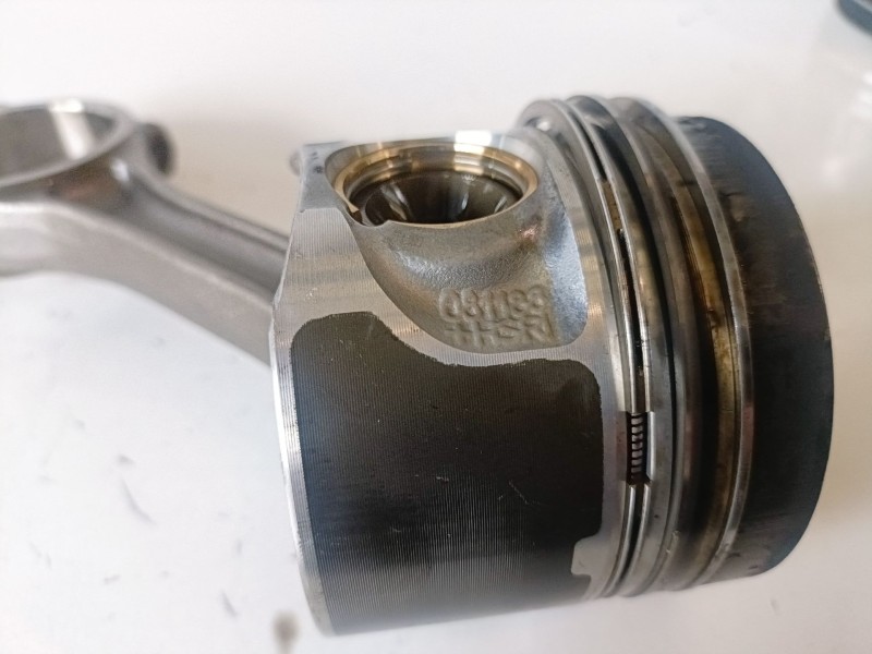 Recambio de piston para volkswagen passat cc (357) cffb referencia OEM IAM 081188  