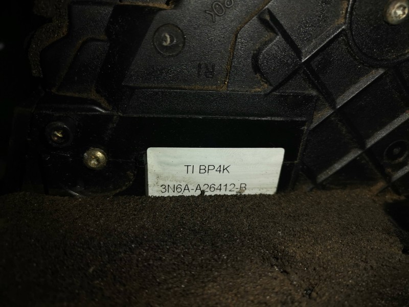Recambio de cerradura puerta trasera derecha para mazda 3 berlina (bk) y6 referencia OEM IAM 3N6AA26412B  
