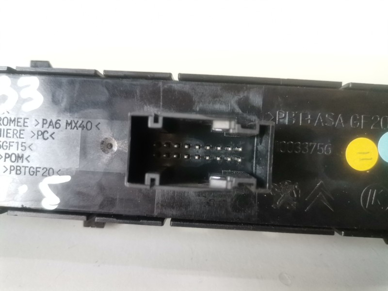 Recambio de warning para peugeot 3008 9hz / 9h01 referencia OEM IAM 96638425XT  