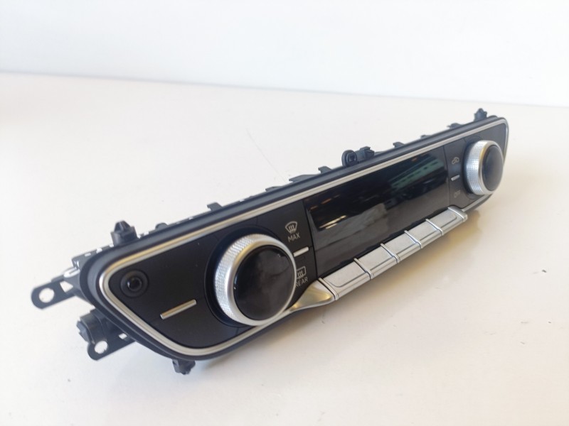 Recambio de mando climatizador para audi a4 avant (8w5) cswb referencia OEM IAM 8W0820043F  