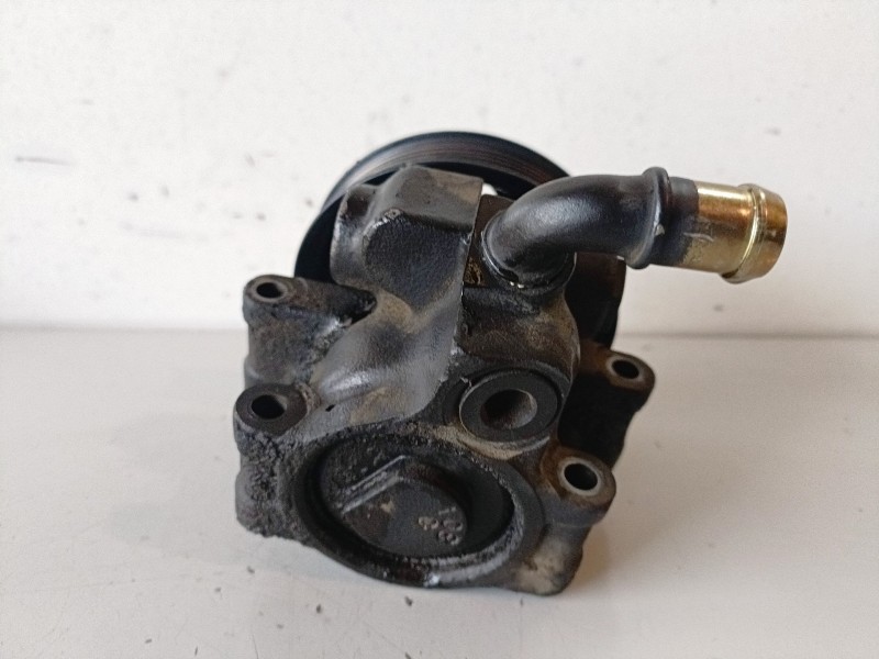 Recambio de bomba direccion para ford fiesta courier (dx) j4r referencia OEM IAM   