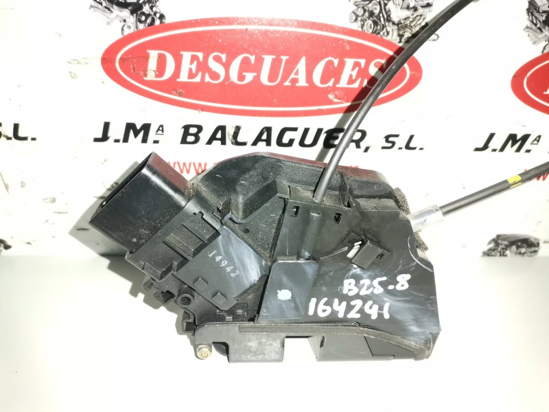 Recambio de cerradura puerta delantera derecha para mazda 3 berlina (bk) y6 referencia OEM IAM 3N6AA21812D  
