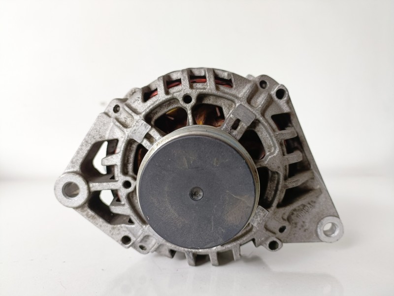 Recambio de alternador para renault scenic i (ja...) f9q732 referencia OEM IAM SG10B019  