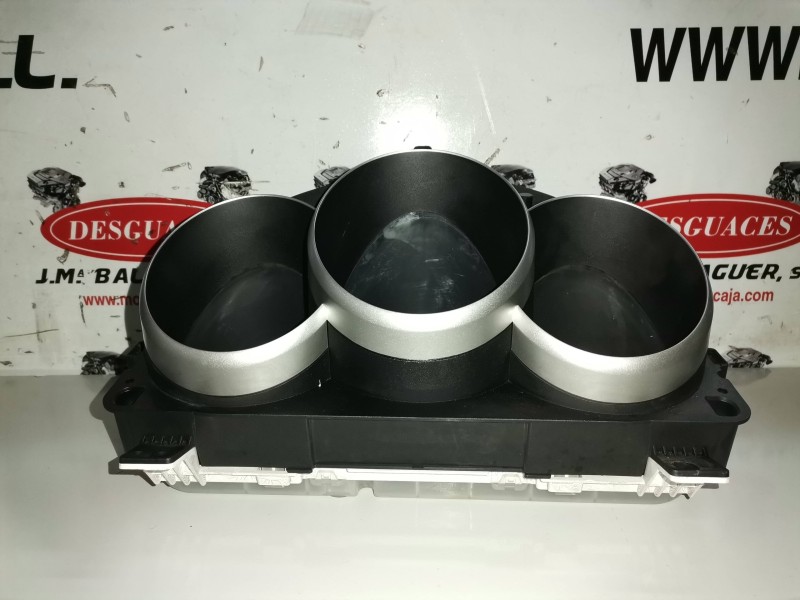 Recambio de cuadro instrumentos para mazda 3 berlina (bk) y6 referencia OEM IAM   