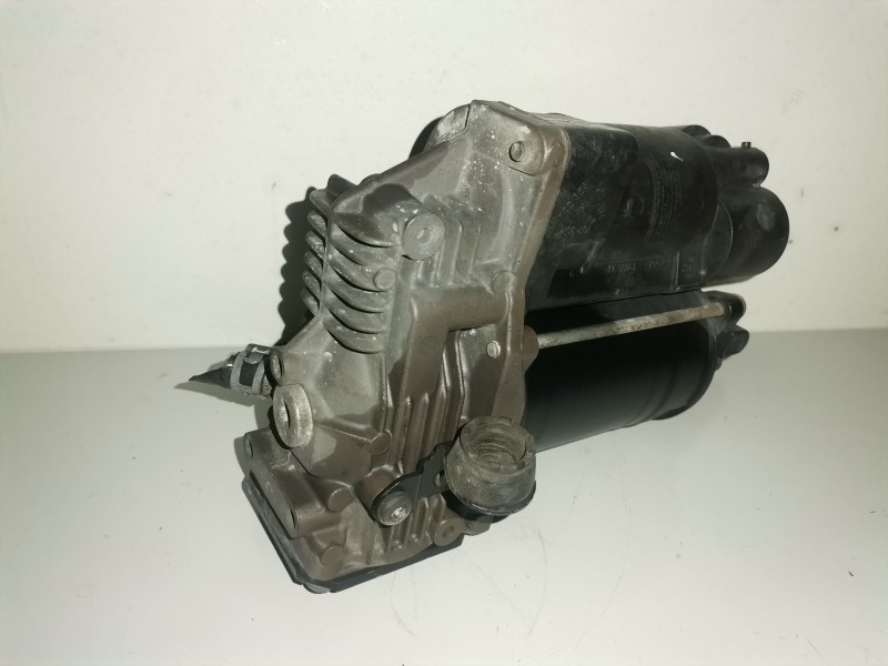 Recambio de bomba suspension para mercedes-benz clase r (bm 251) 642950 referencia OEM IAM A2513200704  