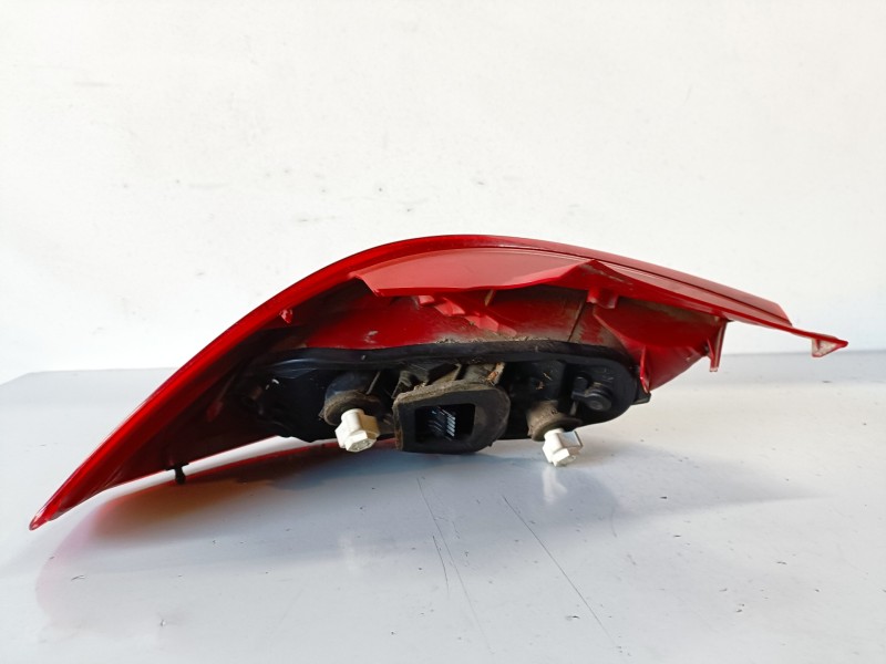 Recambio de piloto trasero izquierdo para opel corsa d z14xep referencia OEM IAM 13186351/89038961A  