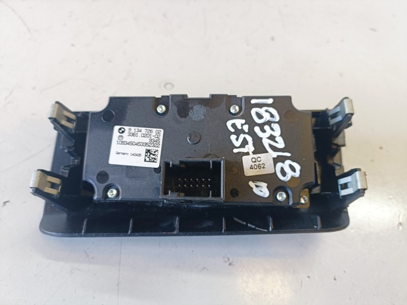 Recambio de mando luces para bmw serie x5 (e70) 306d3 referencia OEM IAM 913472602  